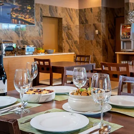 Готель Santa Catarina Algarve Портіман